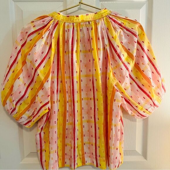 Laroque Feminine Blouse - Picture 8 of 8